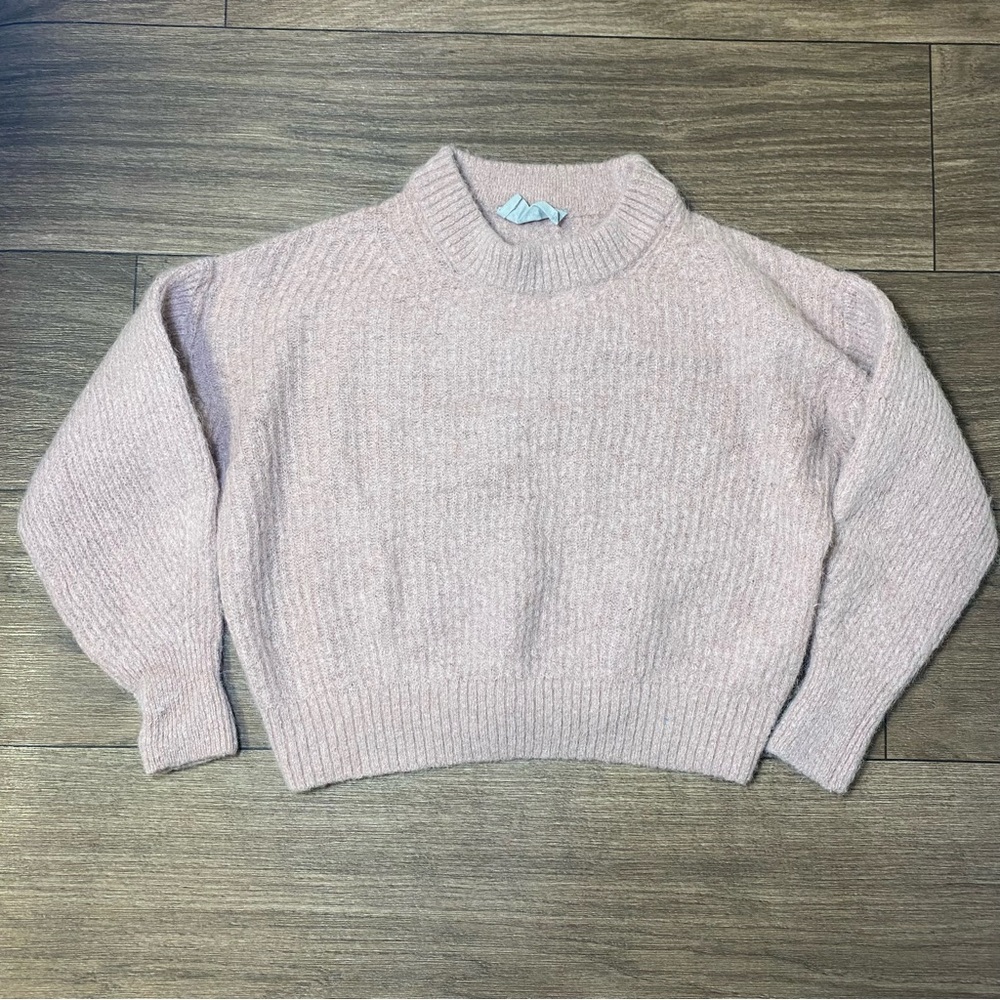 Everlane Baby pink sweater cropped size tag M